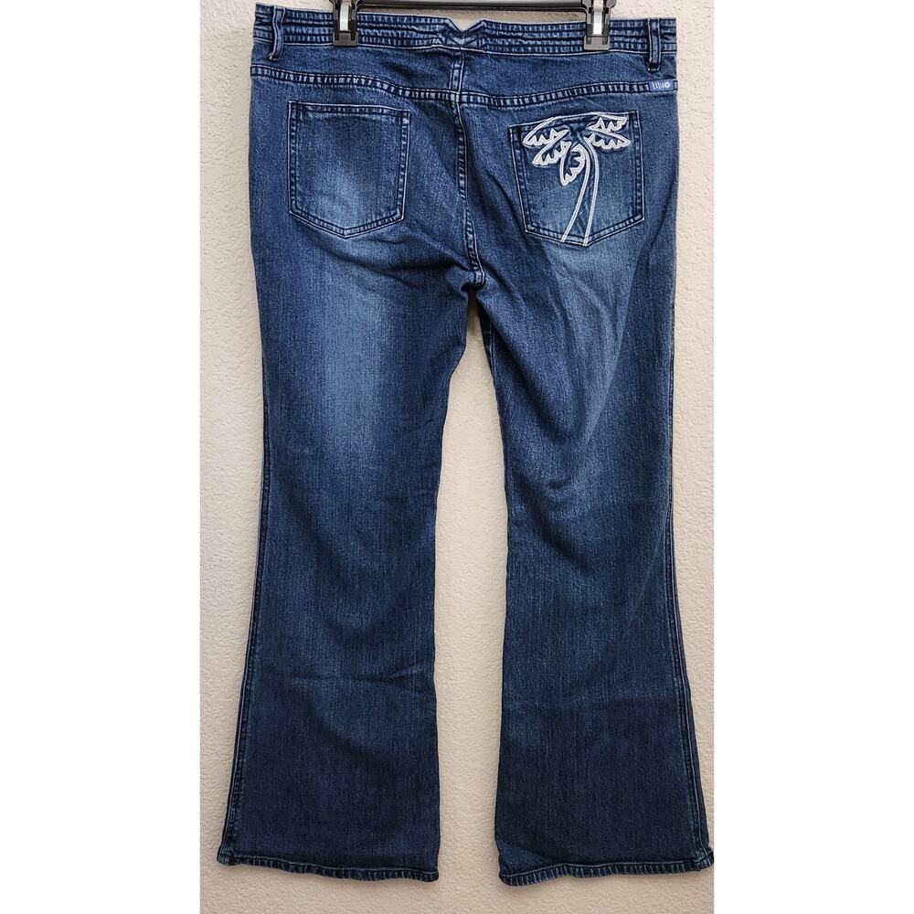 Lilu Blue Lightwashed Boot Cut Embroidered Flat Front Jeans 15R Juniors Stretch - Picture 3 of 5